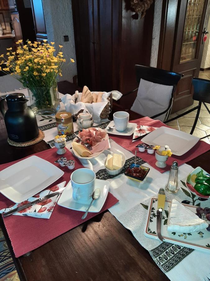 Grosses Gemuetliches Zimmer Mit Eigener Dusche Und Sauna Auf Wunsch Rheinstetten Luaran gambar